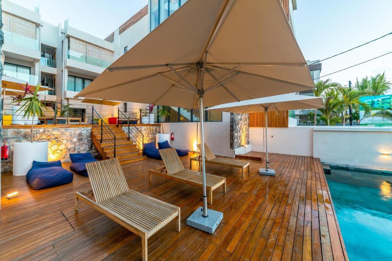 One Bay Modern Contemporary Flat 4